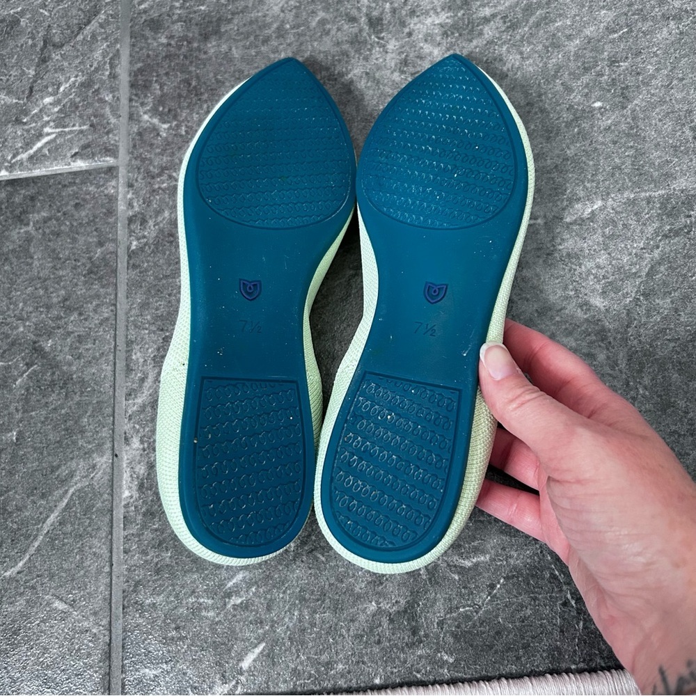 Rothy's The Point Sour Apple Green Flats Size W7.5 Office Travel - Picture 7 of 13